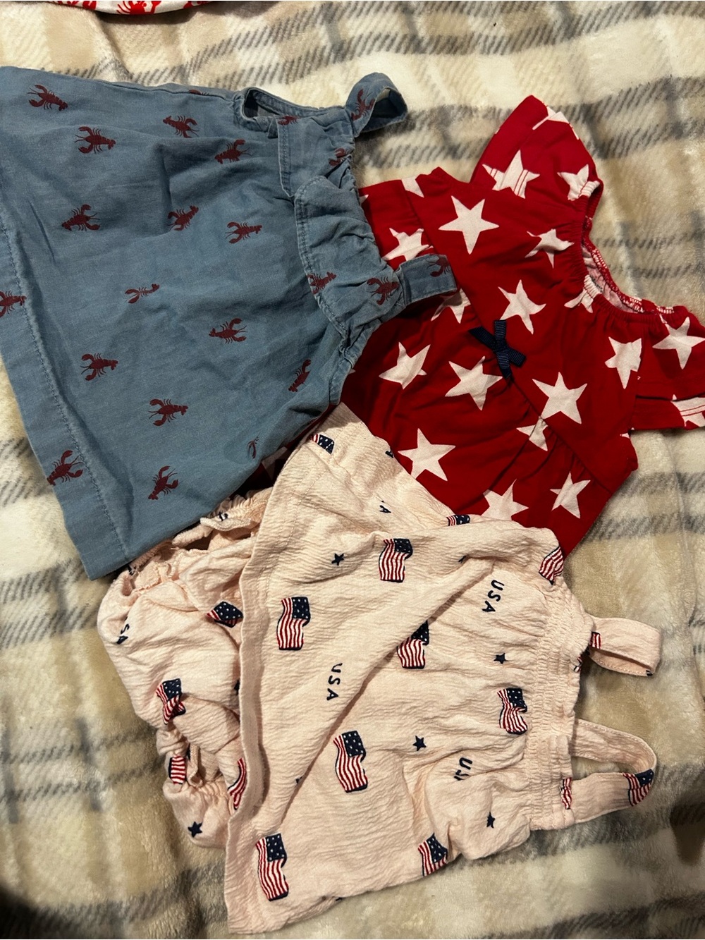 USA/red white and blue festive 0-3 month girls 5 outfits bundle